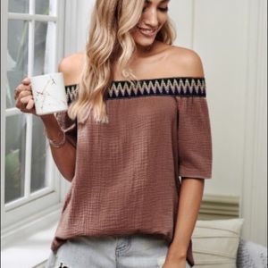 New Soft Pink Chevron Print Off the Shoulder Top